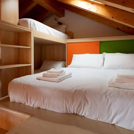 Apartman Milano 38 - Carcentina